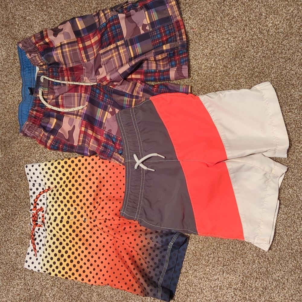 Boy's Swim Trunk Lot Sz 5/6 sold as set